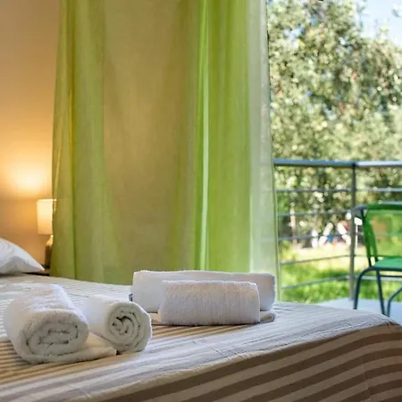 Mougkrasstudio Apartment